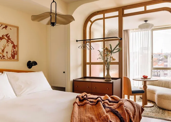 Locke De Santa Joana