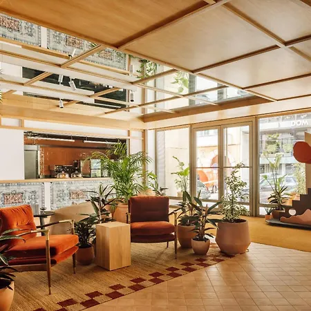 Locke De Santa Joana מלון ליסבון