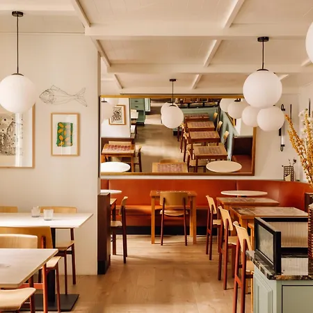 מלון Locke De Santa Joana ליסבון