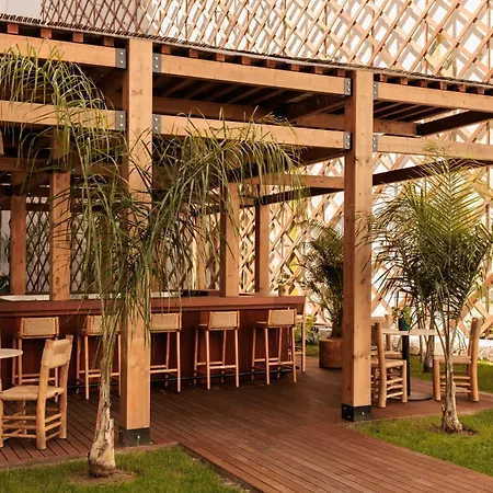 Locke De Santa Joana מלון